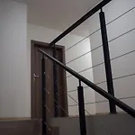 Kamienica 3*