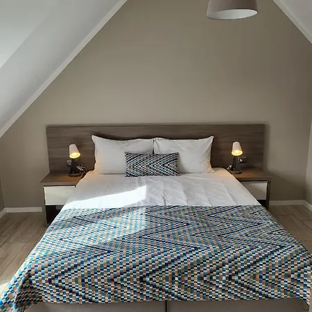 Kamienica Bed & Breakfast