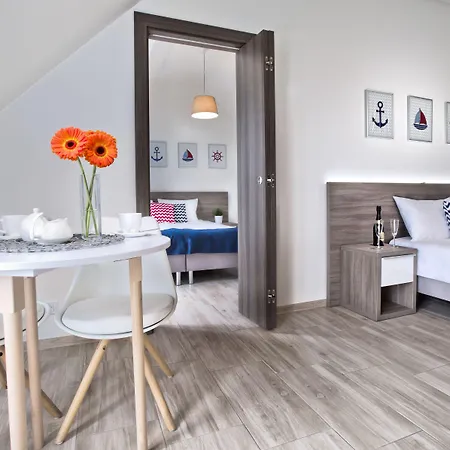 Kamienica Nocleg ze śniadaniem 3*