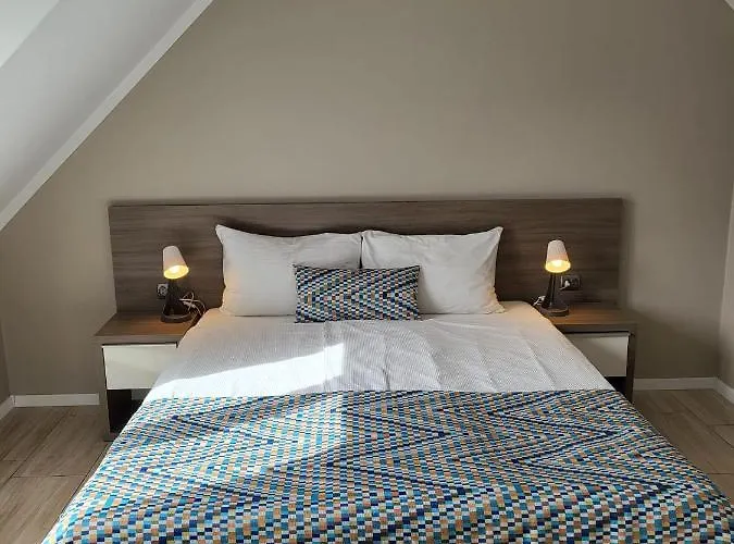 Kamienica Bed & Breakfast